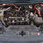 Ford Kuga PHEV 2025 (24)