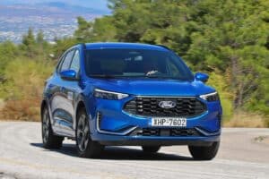 Δοκιμή Ford Kuga PHEV 243 PS