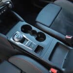 Ford Kuga PHEV 2025 (8)