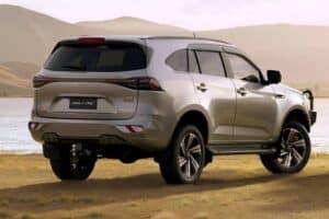 Isuzu-MU-X-LS-T-Tour-Mate-Australia-1-copy2-2048×1