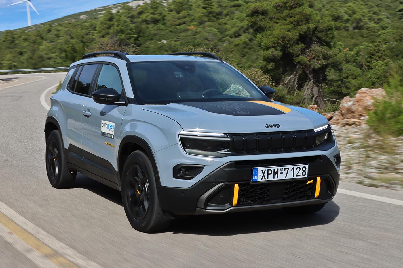 Μεγάλη μείωση τιμής το Jeep Avenger 4xe