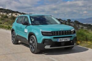 Jeep-Avenger-dynamic