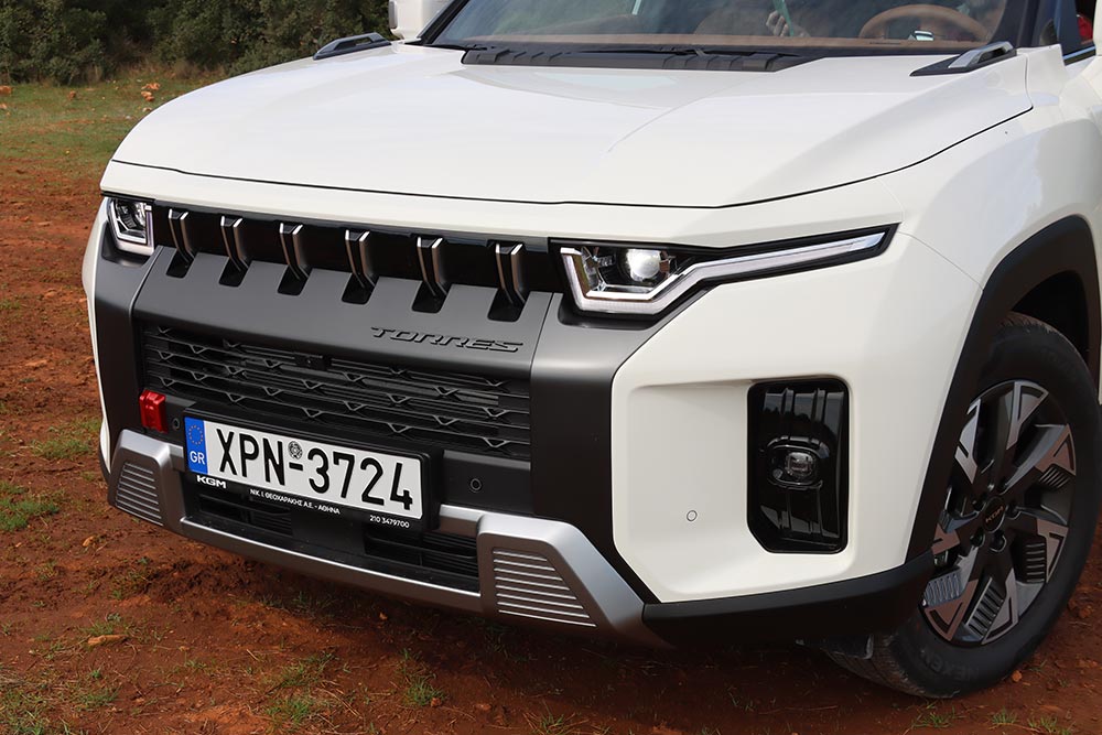 https://autogreeknews.gr/wp-content/uploads/2025/10/KGM-Torres-Hybrid-10.jpg