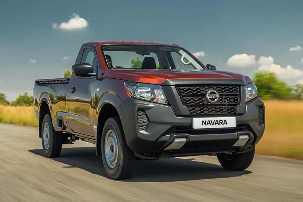 https://autogreeknews.gr/wp-content/uploads/2025/10/Nissan-Navara-2021-207-source.jpg