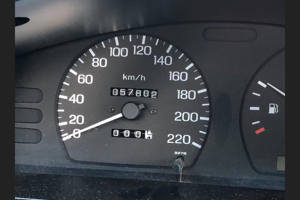 «Ελληνικό» αυτοκίνητο με 57.800 χλμ. για 4.000 ευρώ