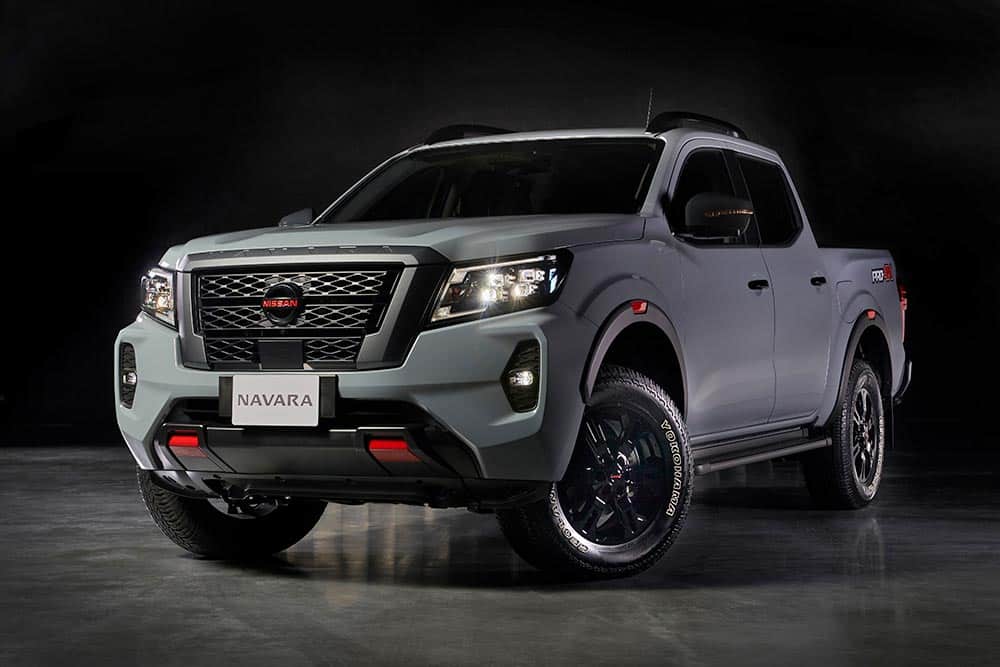 https://autogreeknews.gr/wp-content/uploads/2025/10/Nissan_2020_Navara_PRO-4X_Smart-Style.jpg
