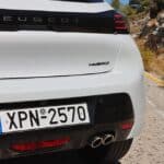 Peugeot 208 Hybrid 145 (13)