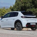 Peugeot 208 Hybrid 145 (16)