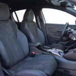 Peugeot 208 Hybrid 145 (32)