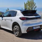 Peugeot 208 Hybrid 145 (8)