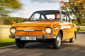 Skoda-110-R-(1)