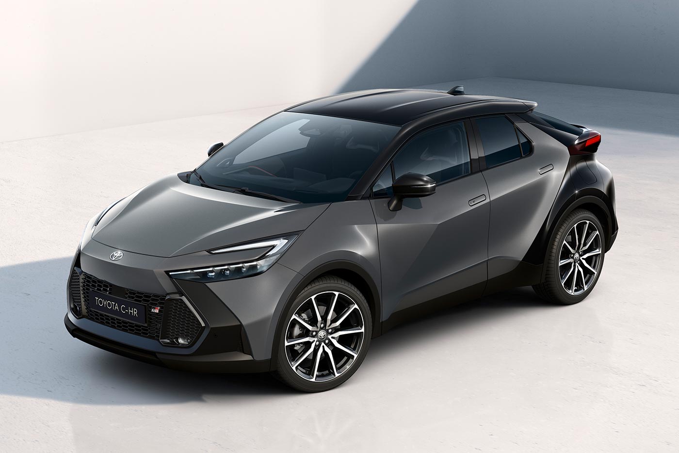 Νέο Toyota C-HR με αναβαθμίσεις