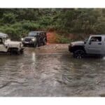 mahindra-rescues-hummer-02