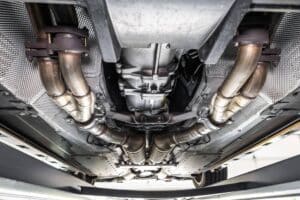 man-refuses-to-sell-23-year-old-bimmer-for-156000_ (13)