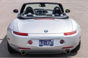 man-refuses-to-sell-23-year-old-bimmer-for-156000_ (3)