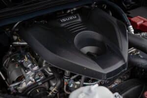 refreshed-20255-isuzu-mu-x-tough-suv-becomes-a-tou