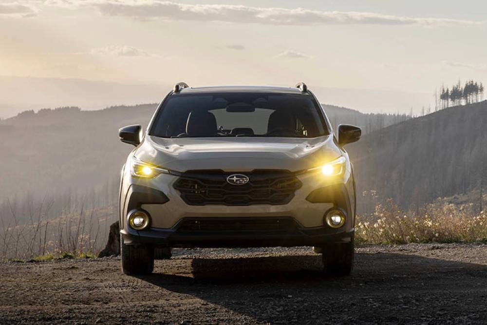 https://autogreeknews.gr/wp-content/uploads/2025/10/subaru-crosstrek-hybrid-review-03.jpg