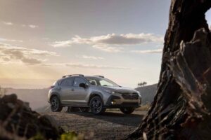 subaru crosstrek hybrid review 06