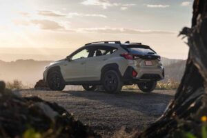 subaru crosstrek hybrid review 07