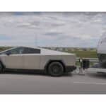 tesla-s-cybertruck-can-easily-tow-an-8000-lb-trail (1)