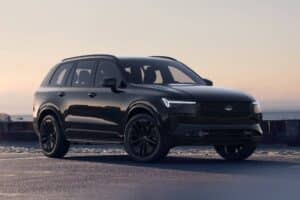the-all-new-volvo-xc90-black-edition-has-scandinav (5)