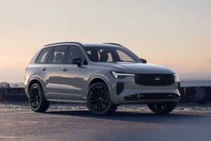 the-all-new-volvo-xc90-black-edition-has-scandinav (7)