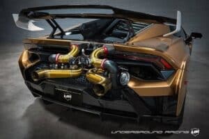 this-lamborghini-huracan-sto-laughs-in-the-face-of