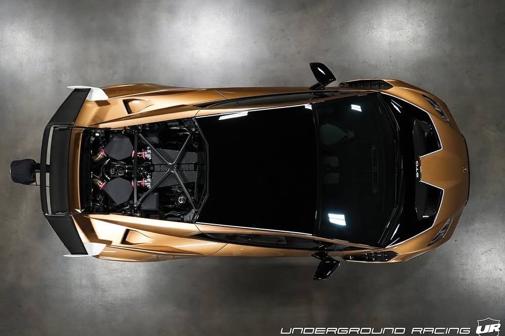 https://autogreeknews.gr/wp-content/uploads/2025/10/this-lamborghini-huracan-sto-laughs-in-the-face-of-5.jpg