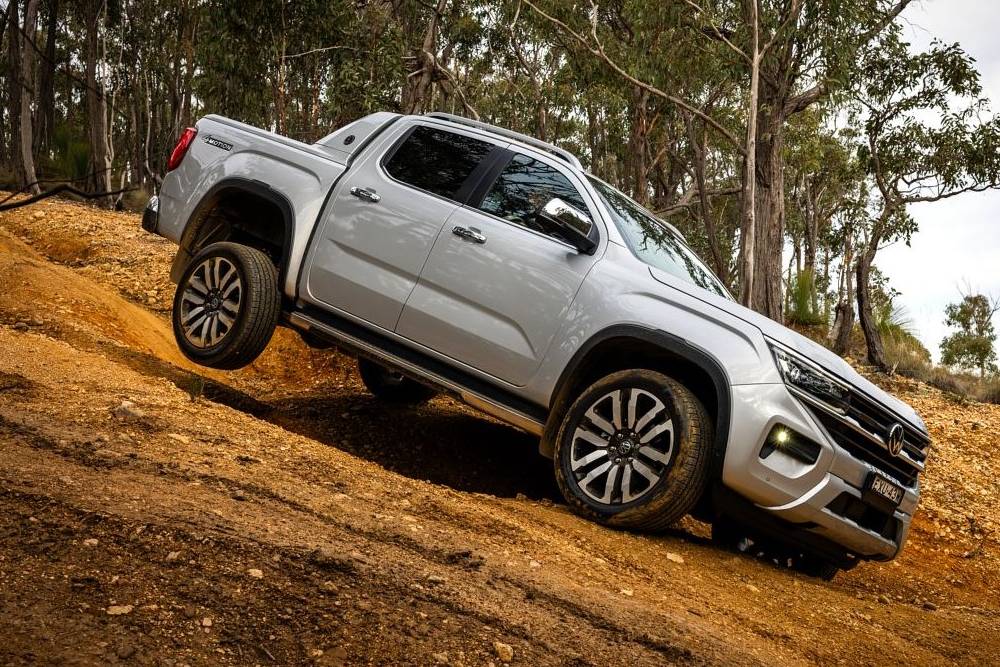 Το βενζινοκίνητο VW Amarok 2.3 TSI των 302 ίππων