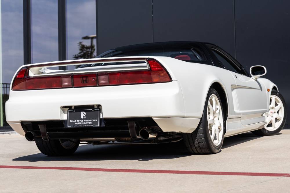 https://autogreeknews.gr/wp-content/uploads/2025/11/1996_honda_nsx_K0A0618-64832-scaled-1.jpg