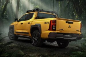 2025-Mitsubishi-Triton-Savana-3-2048×1365