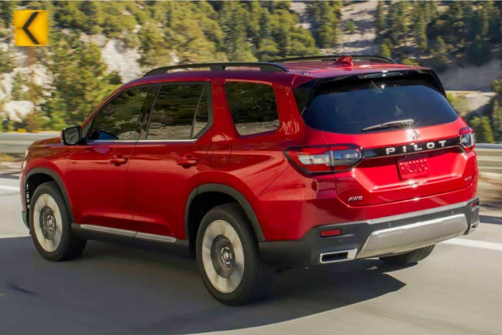 https://autogreeknews.gr/wp-content/uploads/2025/11/2026-honda-pilot-elite-1.jpg