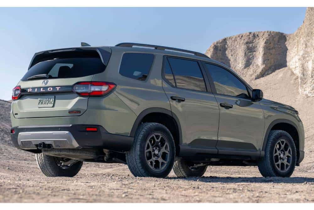 https://autogreeknews.gr/wp-content/uploads/2025/11/2026-honda-pilot-trailsport-4.jpg