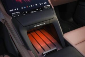 2026 porsche cayenne electric (4) (1)