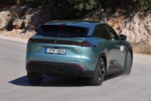 Changan Deepal S07 (17)