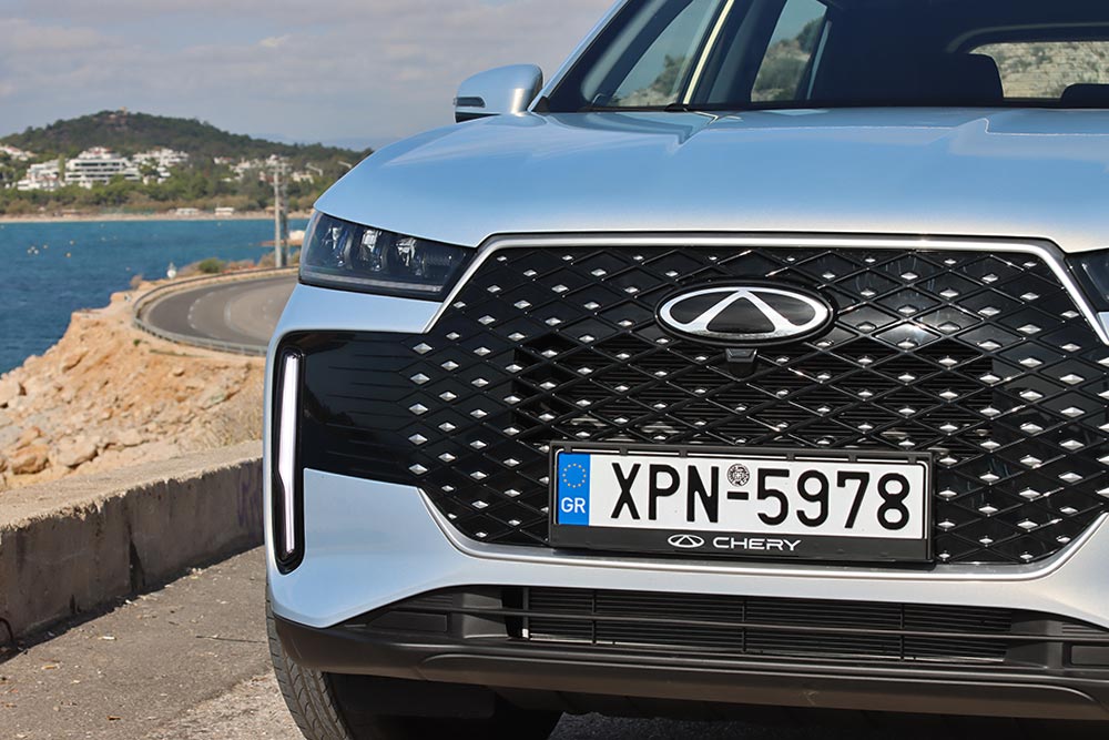 https://autogreeknews.gr/wp-content/uploads/2025/11/Chery-Tiggo-4-1.5-Hybrid-204-PS-10.jpg