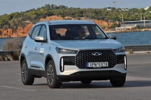 Chery Tiggo 4 1.5 Hybrid 204 PS (13)