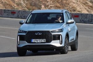 Chery Tiggo 4 1.5 Hybrid 204 PS (15)