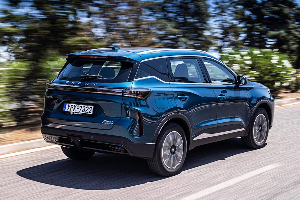 https://autogreeknews.gr/wp-content/uploads/2025/11/Chery-Tiggo-7-PHEV-10.jpg