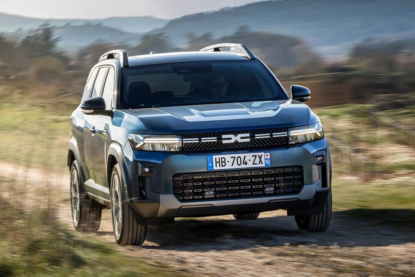 Ήρθε το νέο LPG, Hybrid και 4x4 Dacia Bigster