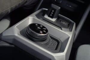 Dacia-Duster-III-hybrid-g-150-4X4-2