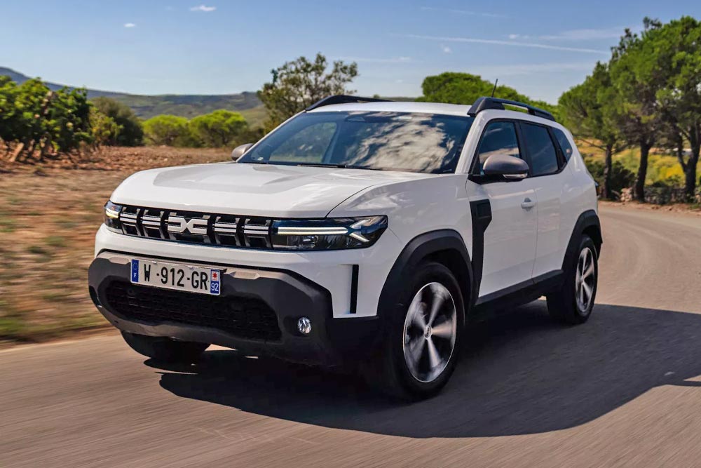 https://autogreeknews.gr/wp-content/uploads/2025/11/Dacia-Duster-III-hybrid-g-150-4X4-7.jpg