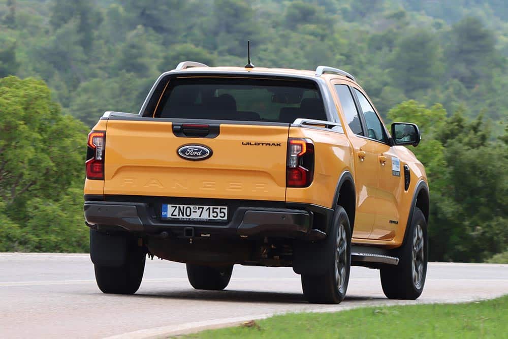 https://autogreeknews.gr/wp-content/uploads/2025/11/Ford-Ranger-PHEV-39.jpg