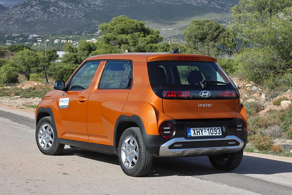 https://autogreeknews.gr/wp-content/uploads/2025/11/Hyundai-Inster-5.jpg