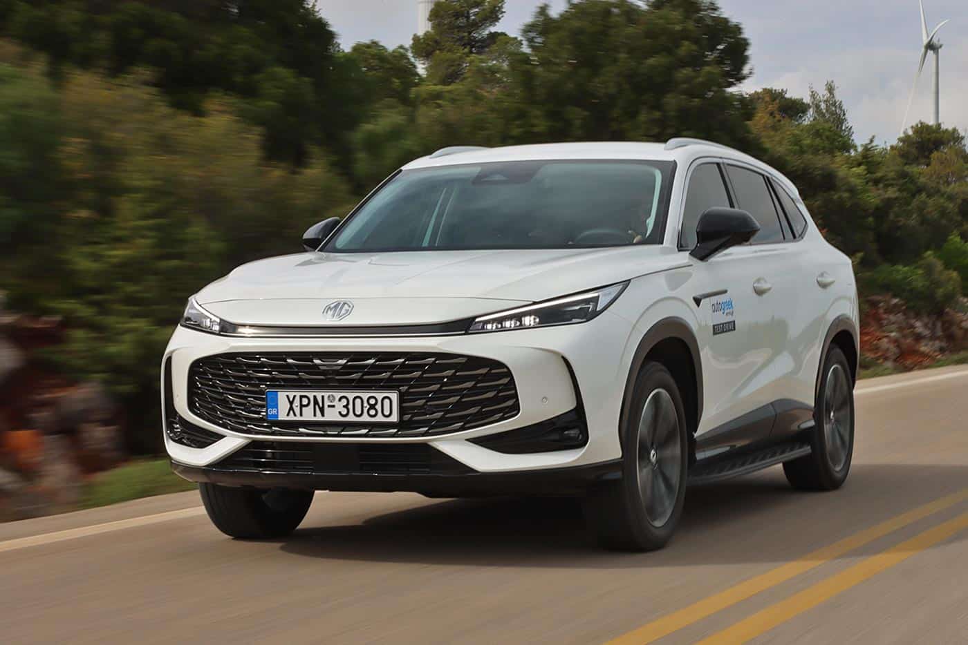 Δοκιμή MG HS PHEV 1.5T 272 PS