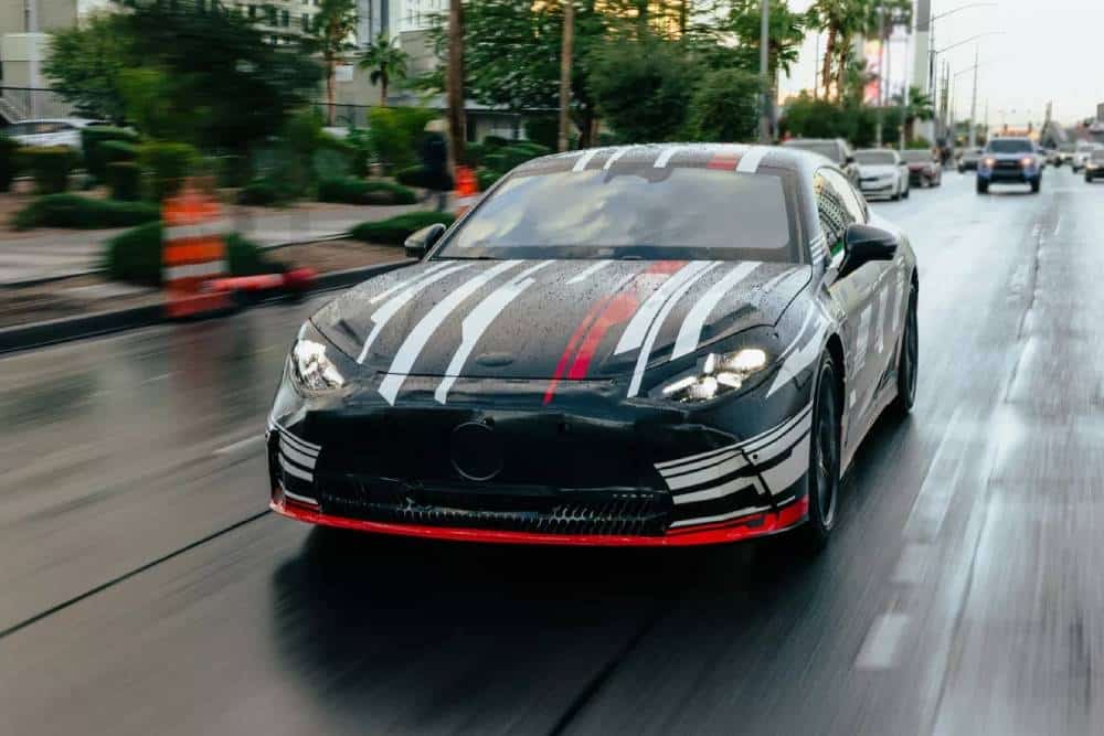 Πήρε τους δρόμους η νέα και πανίσχυρη ηλεκτρική Mercedes-AMG