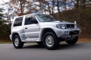 Κερωμένο Mitsubishi Pajero Evo δεν πάει ποτέ βουνό (+video)