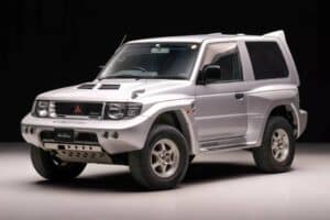 Mitsubishi-Pajero-Evolution-Auction-USA-3