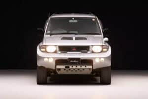 Mitsubishi-Pajero-Evolution-Auction-USA-4