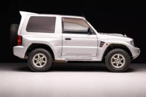 Mitsubishi-Pajero-Evolution-Auction-USA-6